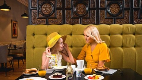 midlands-park-hotel-charter-bar