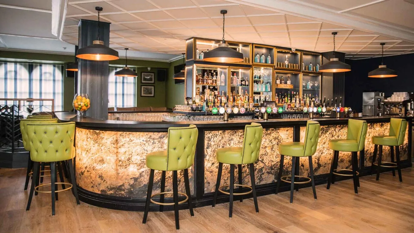 midlands-park-hotel-charter-bar13