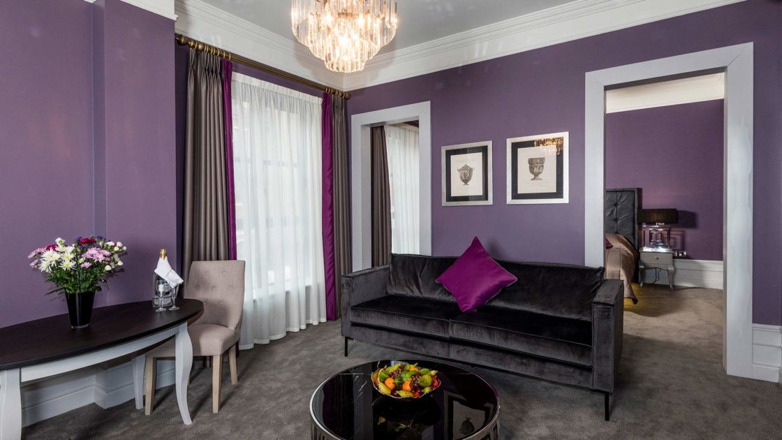 Couples Deluxe Room