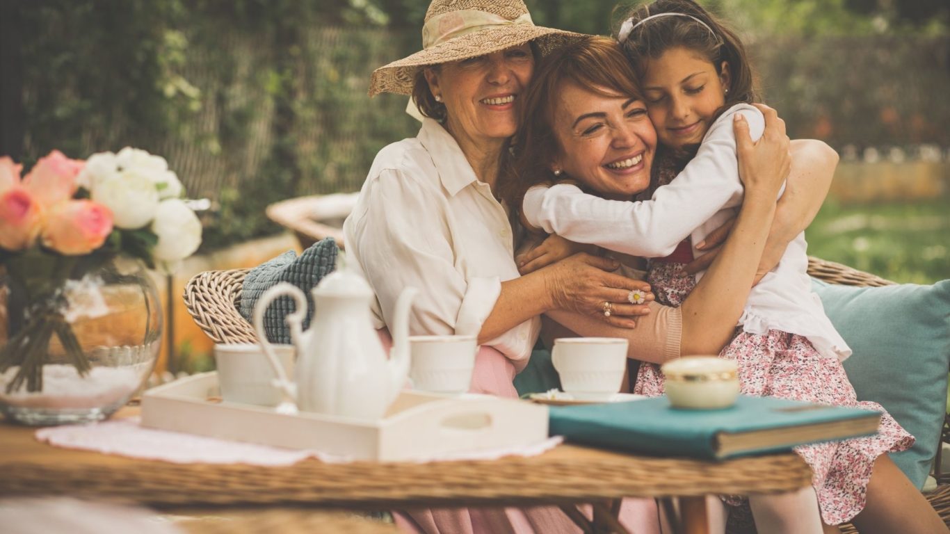 Midlands Park Hotel_Easter Family Dining at Home