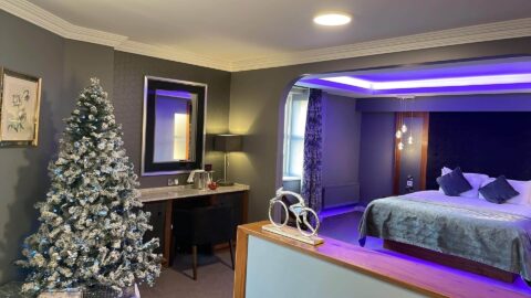 Christmas Guestroom