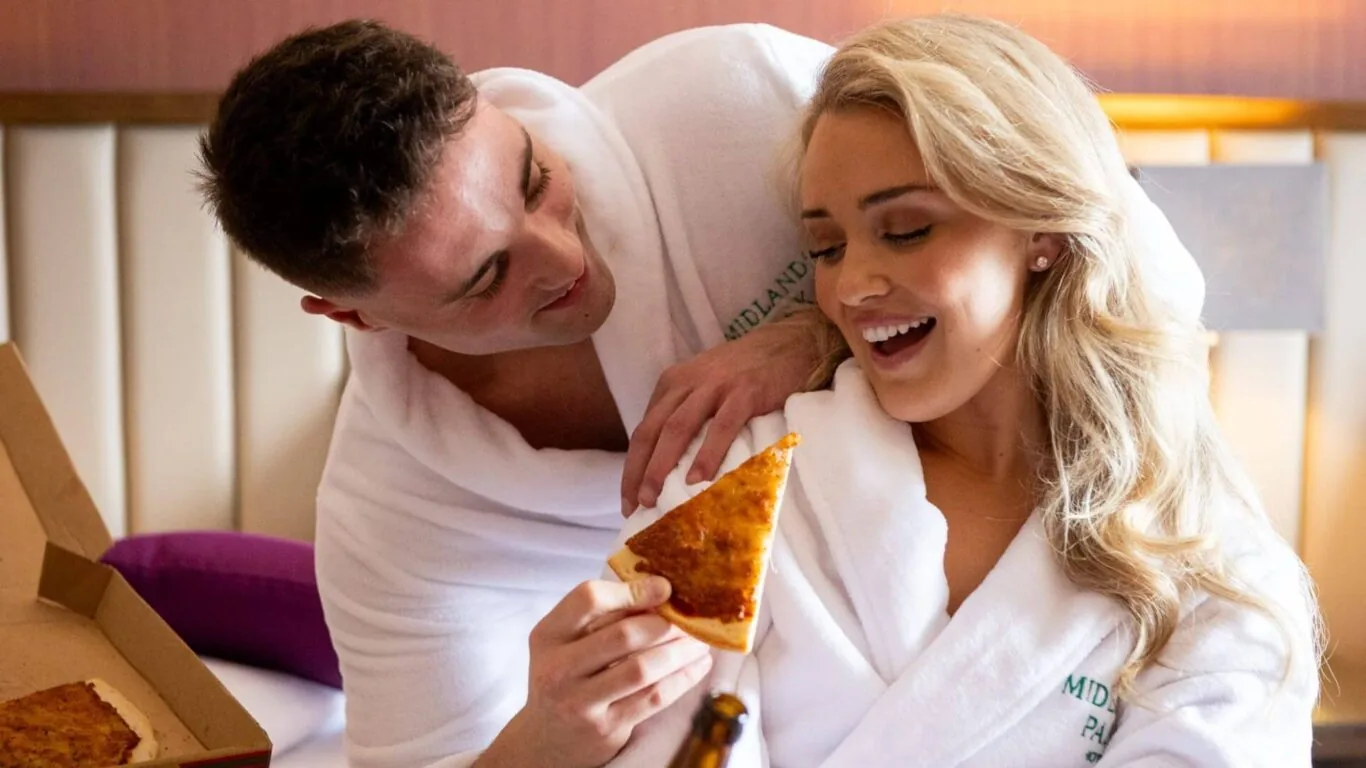 Package Pillow Talk MPH