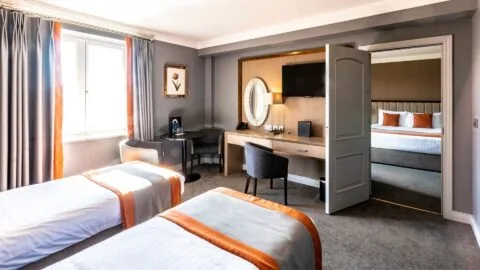 Midlands Park Interconnecting Room